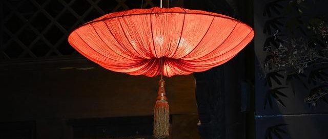 Come funziona un display OLED rispetto a un LCD